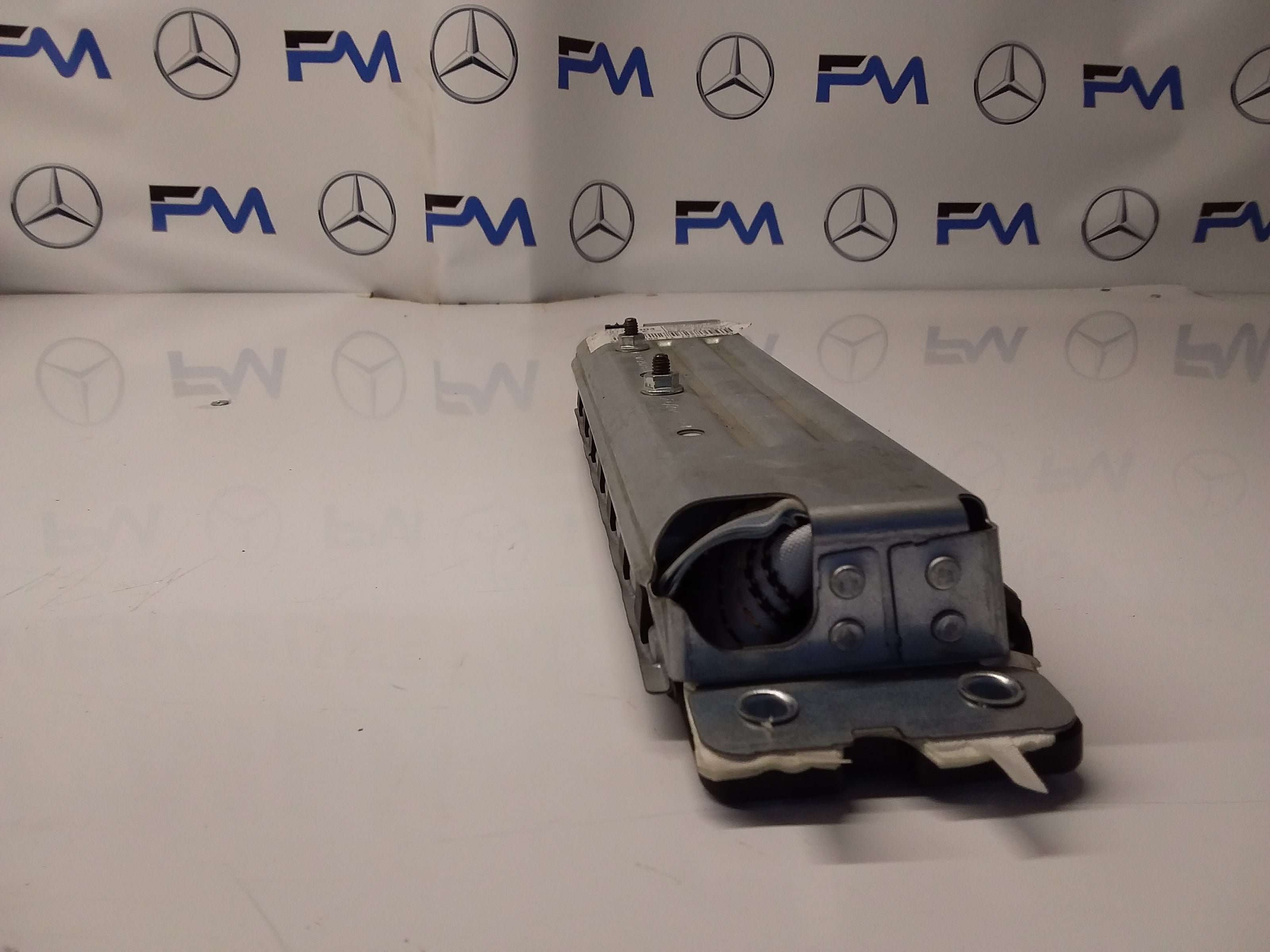 2017 Mercedes-Benz Replacement Knee Airbag (Part # A2538600402)
