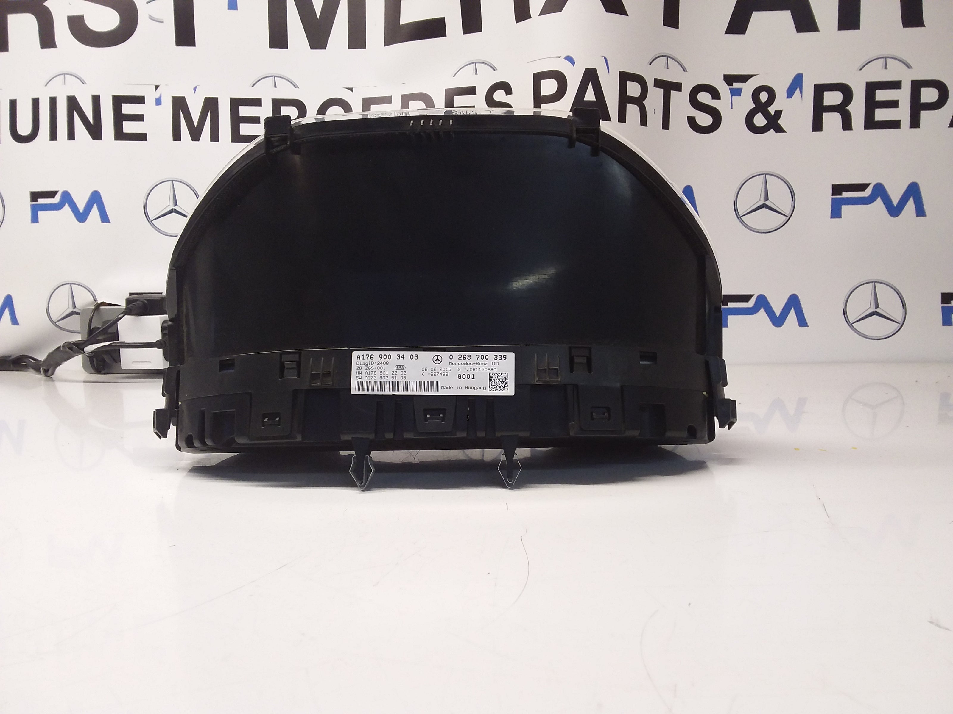 MERCEDES A-CLASS SPEEDOMETER INSTRUMENT CLUSTER W176 A1769003403 FM0056 2015