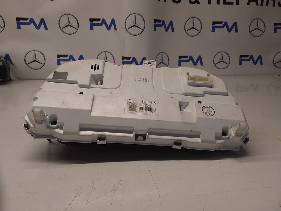 MITSUBISHI OUTLANDER 8100C659 SPEEDOMETER INSTRUMENT CLUSTER FM0065