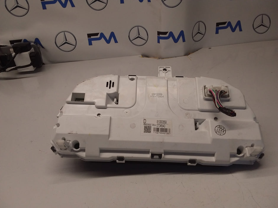 MITSUBISHI OUTLANDER 8100C659 SPEEDOMETER INSTRUMENT CLUSTER FM0070