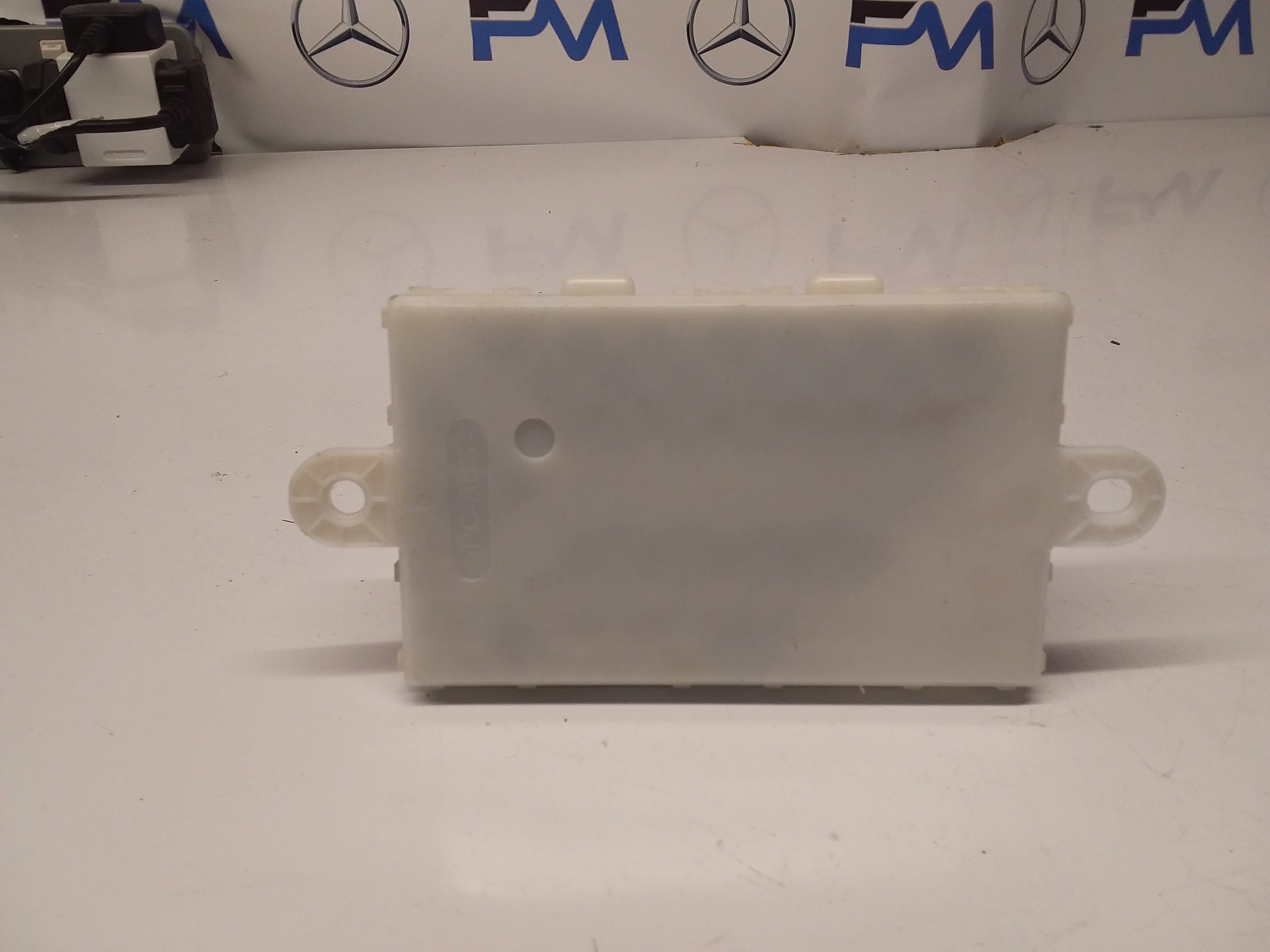 MERCEDES S-CLASS KEYLESS GO MODULE W222 A2229004213 FM0077