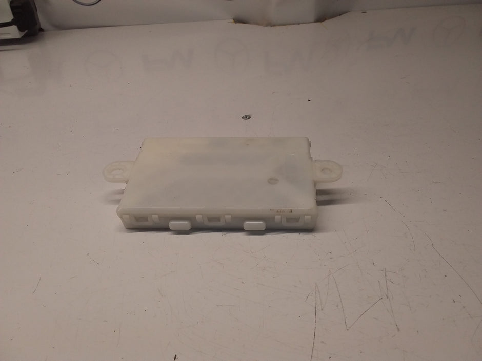 MERCEDES S-CLASS KEYLESS GO MODULE W222 A2229003308 FM0086
