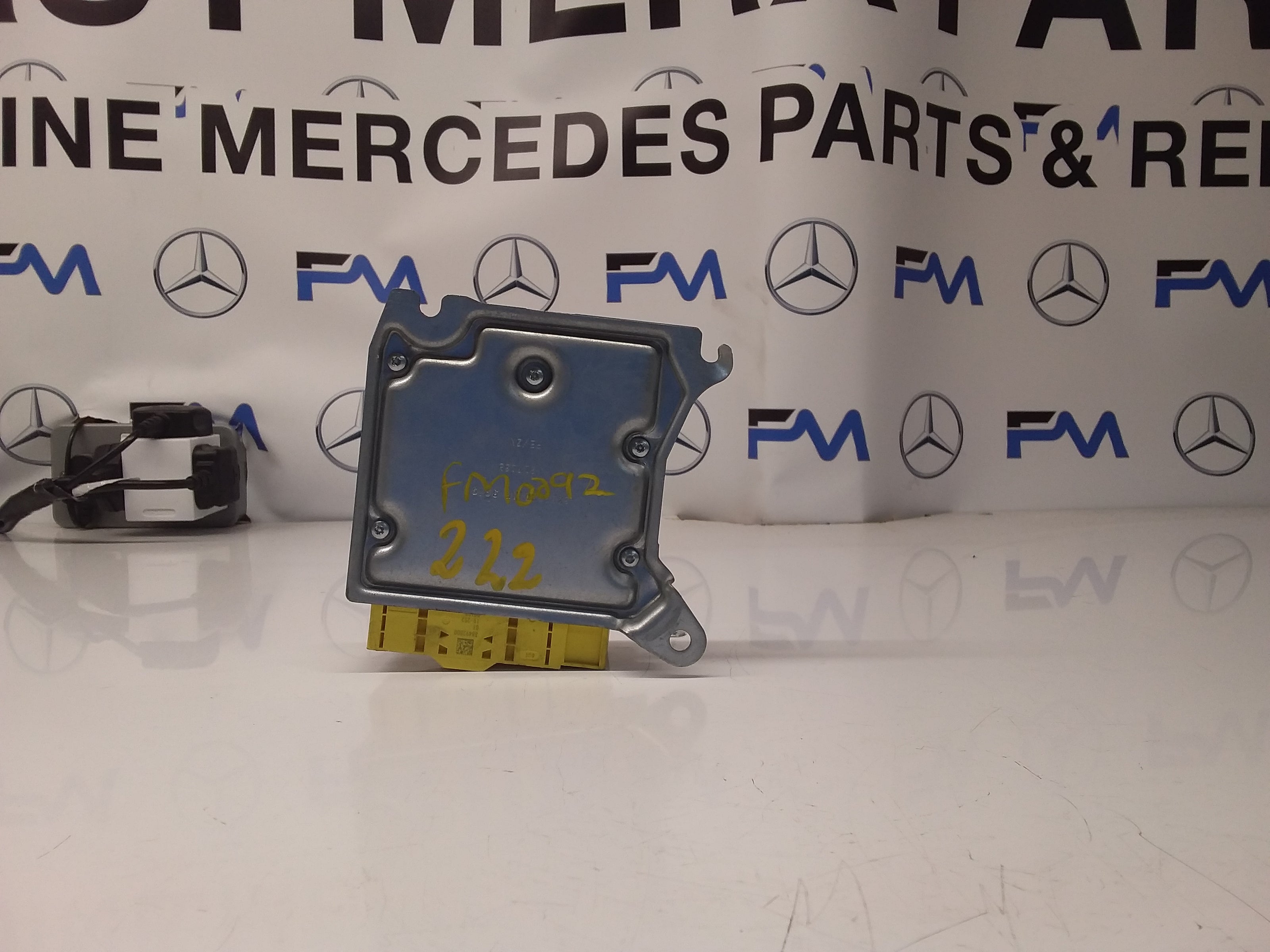 MERCEDES S-CLASS AIRBAG CONTROL MODULE W222 A2229007319 FM0092