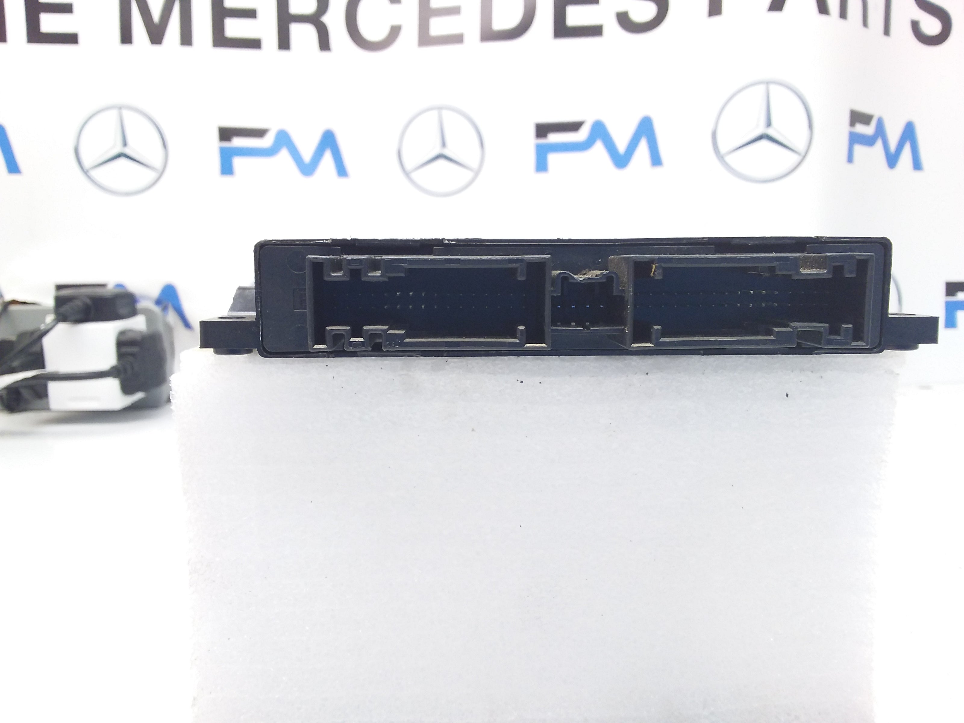 MERCEDES C-CLASS GEARBOX CONTROL UNIT W205 A2059007705 FM00119