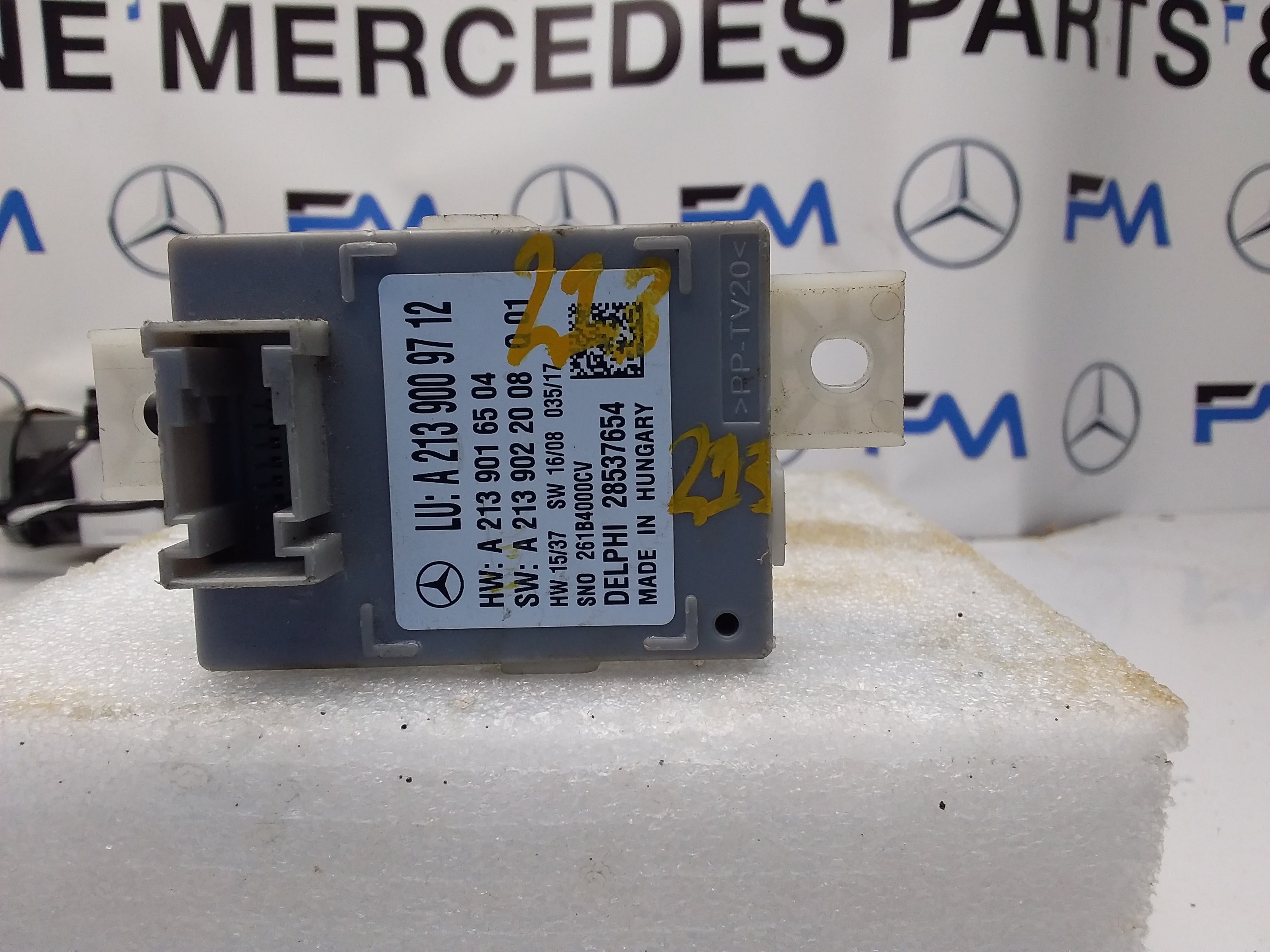 MERCEDES E-CLASS LIGHT CONTROL UNIT W213 A2139009712 FM00129