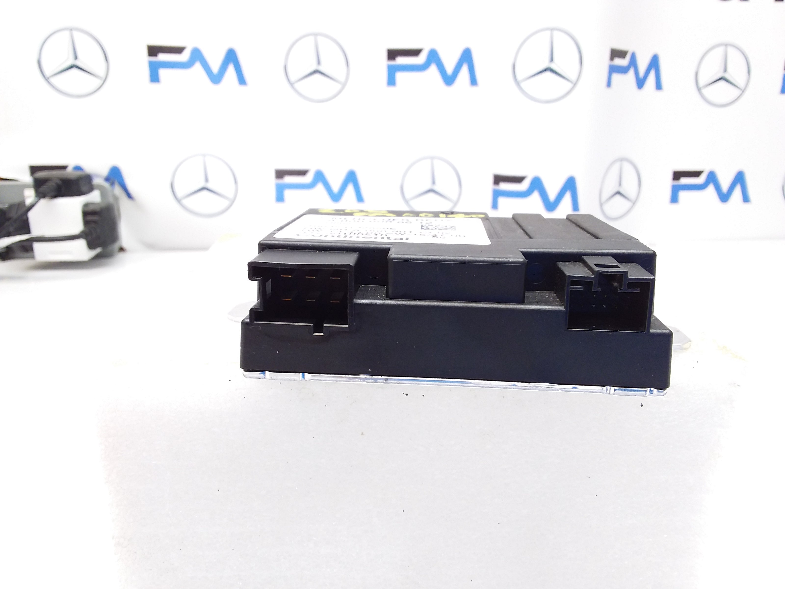 MERCEDES C-CLASS FUEL PUMP CONTROL MODULE W205 A0009006612 FM00140