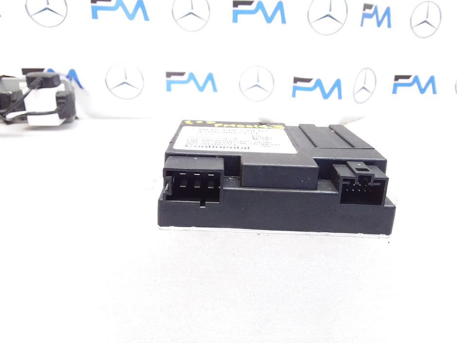 MERCEDES C-CLASS FUEL PUMP CONTROL MODULE W205 A0009002414 FM00145