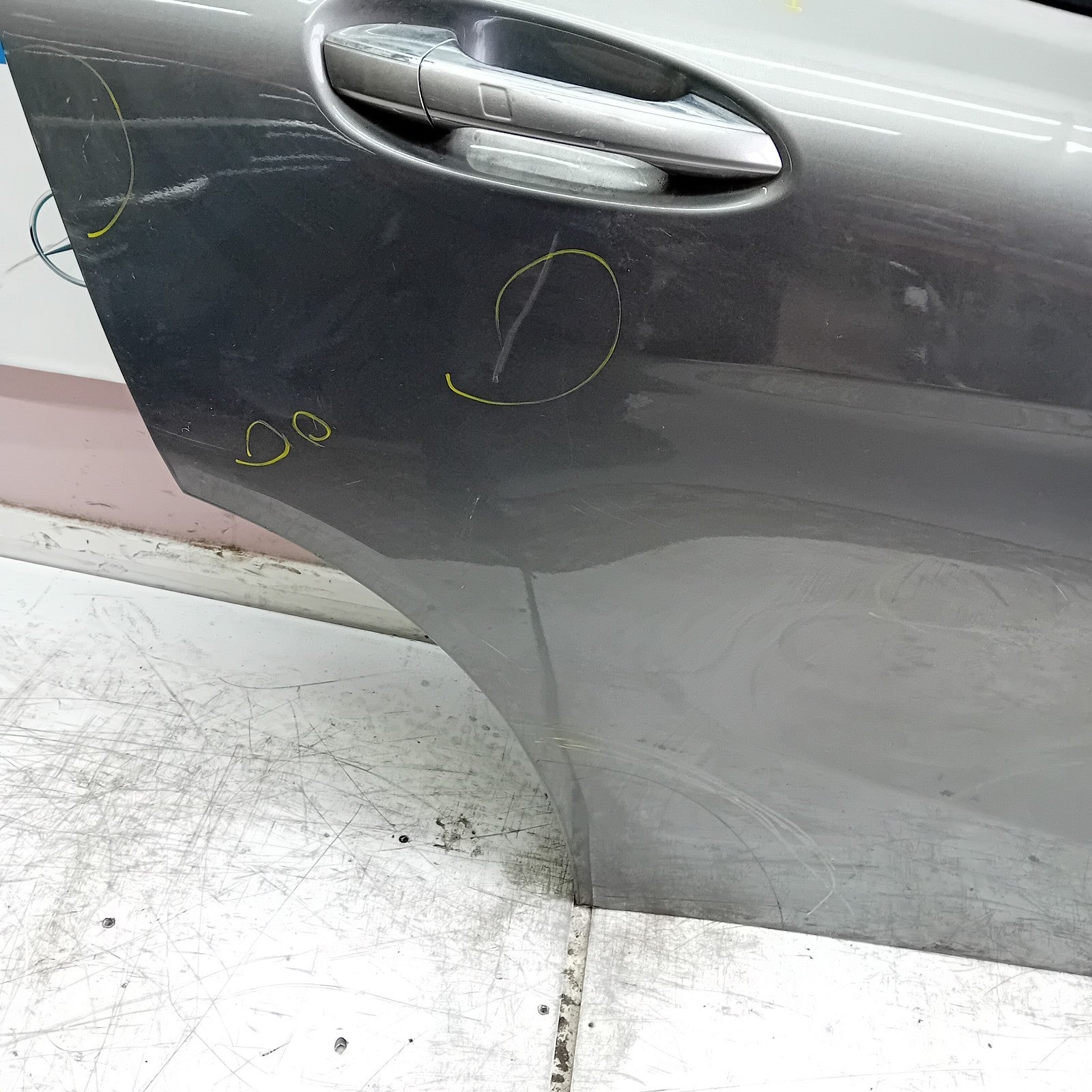 MERCEDES BENZ GLA X156 DRIVER REAR DOOR OSR 2014-19 GREY COMPLETE FMD271
