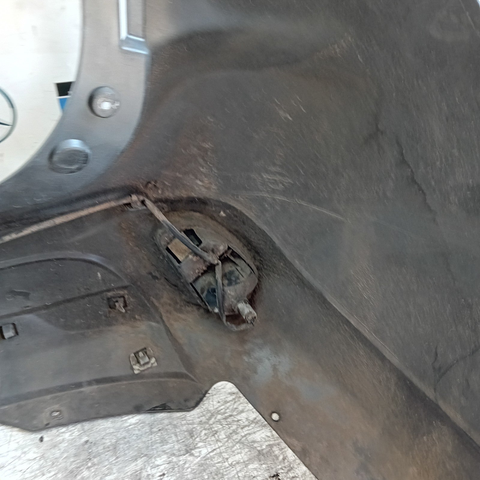 MITSUBISHI OUTLANDER MK3 REAR BUMPER GREY 2013 COMPLETE FMX112