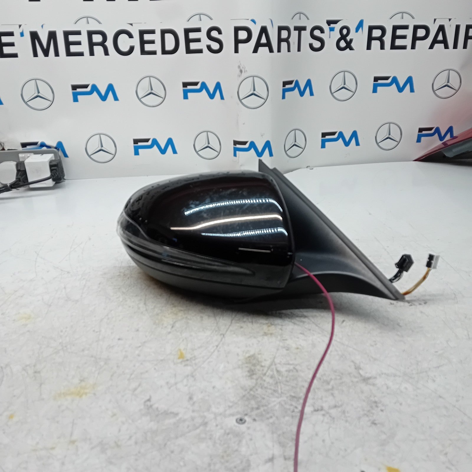 MERCEDES BENZ  C-CLASS W205 DRIVER WING MIRROR OS BLACK PL A2058104402 FMM80