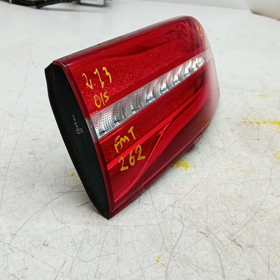 MERCEDES BENZ  E-CLASS W213 DRIVER RIGHT OS REAR TAIL LIGHT FMT262
