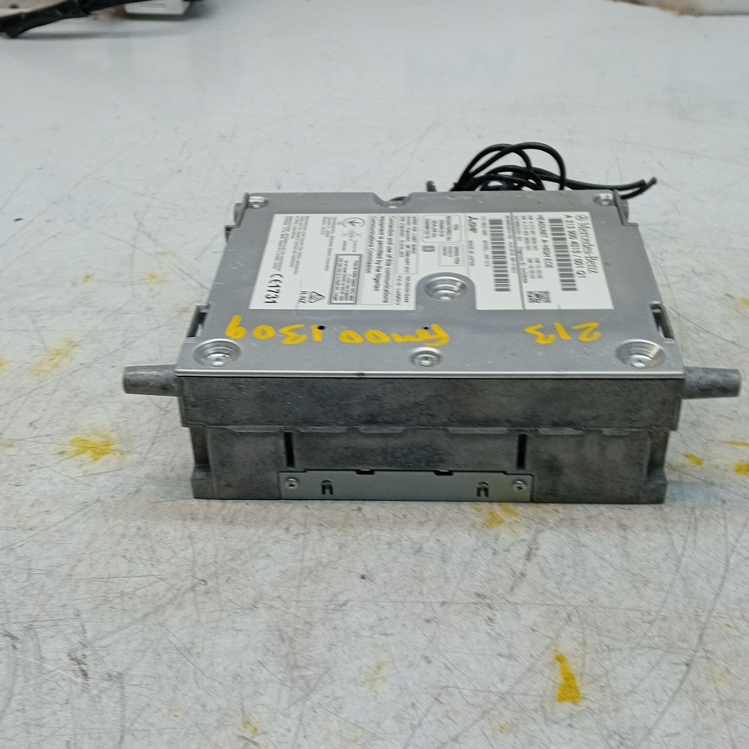 MERCEDES BENZ E-CLASS W213 2017 RADIO CD STEREO HEAD UNIT A2139004015 FM001309