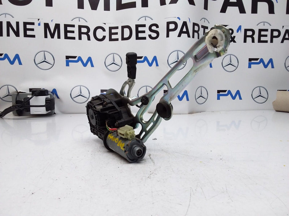 Mercedes C-CLASS W205 TAILGATE LIFT SOFT CLOSE 0390204 124 FM00602