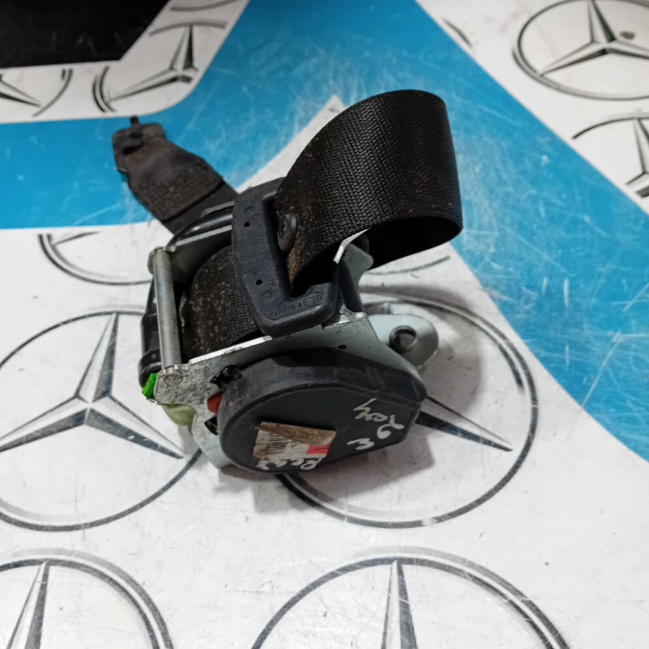 MERCEDES E CLASS C207 W207 REAR LEFT OR RIGHT SIDE SEAT BELT A2078602385 2013