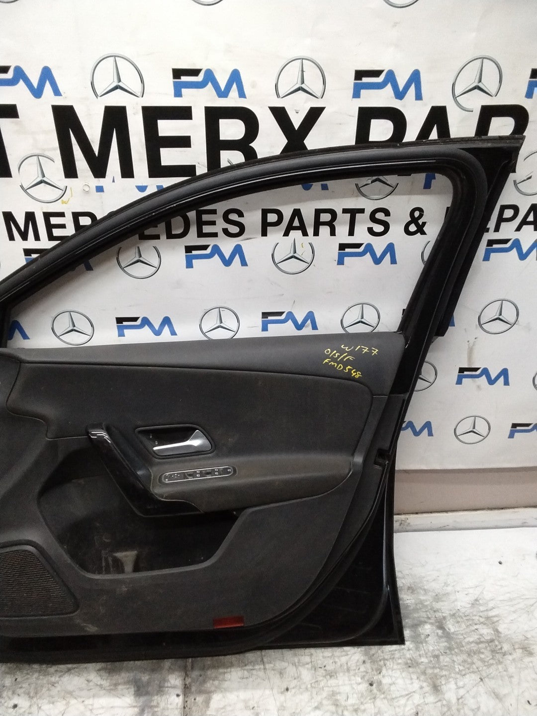 MERCEDES BENZ  A-CLASS W177  DRIVER FRONT DOOR OSF BLACK 2018-22 FMD548