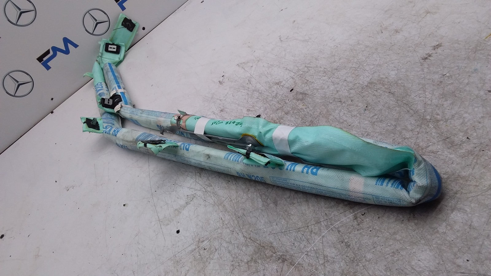 MERCEDES BENZ C-CLASS W205 CURTAIN AIRBAG RIGHT SIDE OS A2058600502 FMR438