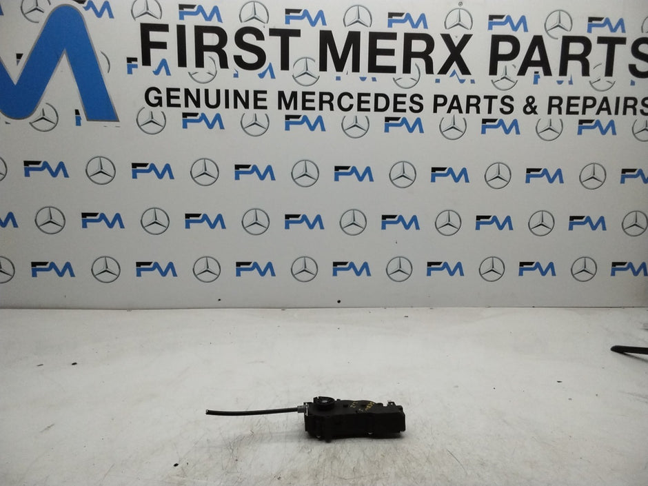 MERCEDES MERCEDES E-CLASS W212 REAR TAILGATE LOCK ACTUATOR A2047500060 FMR35