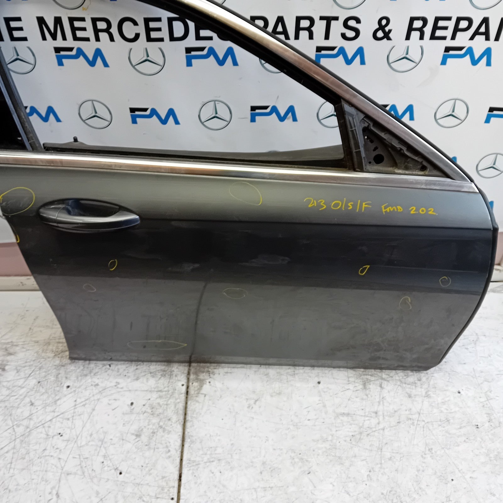 MERCEDES BENZ  E-CLASS W213 DRIVER FRONT DOOR OSF GREY 2016 ON COMPLETE FMD202