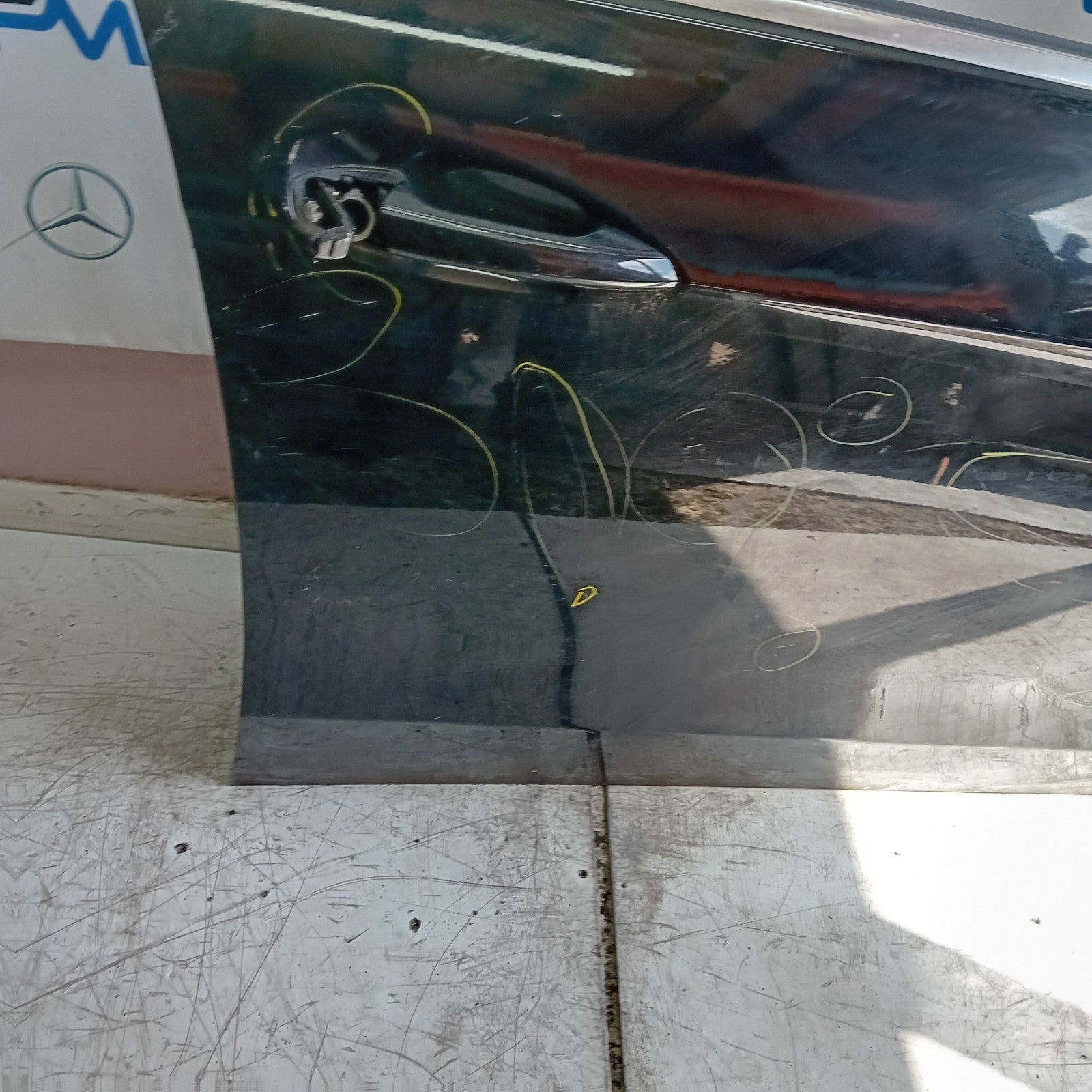 MERCEDES BENZ E-CLASS W212 DRIVER FRONT DOOR OSF BLACK 2009-16 COMPLETE FMD226