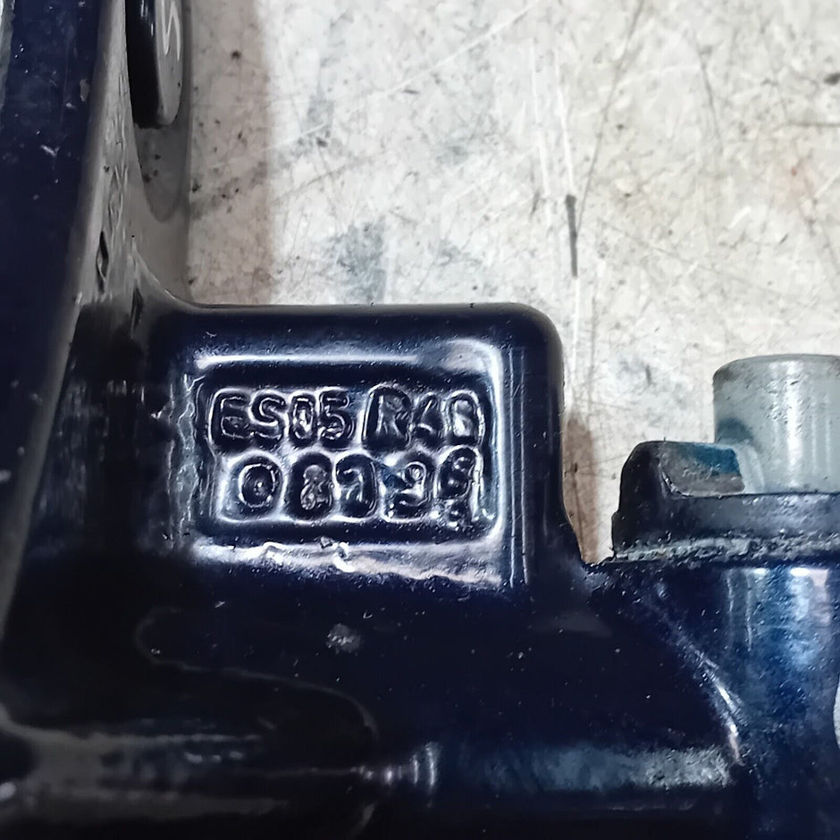 MERCEDES A CLASS W176 PASSENGER NEAR SIDE REAR TOP UPPER DOOR HINGE R460819
