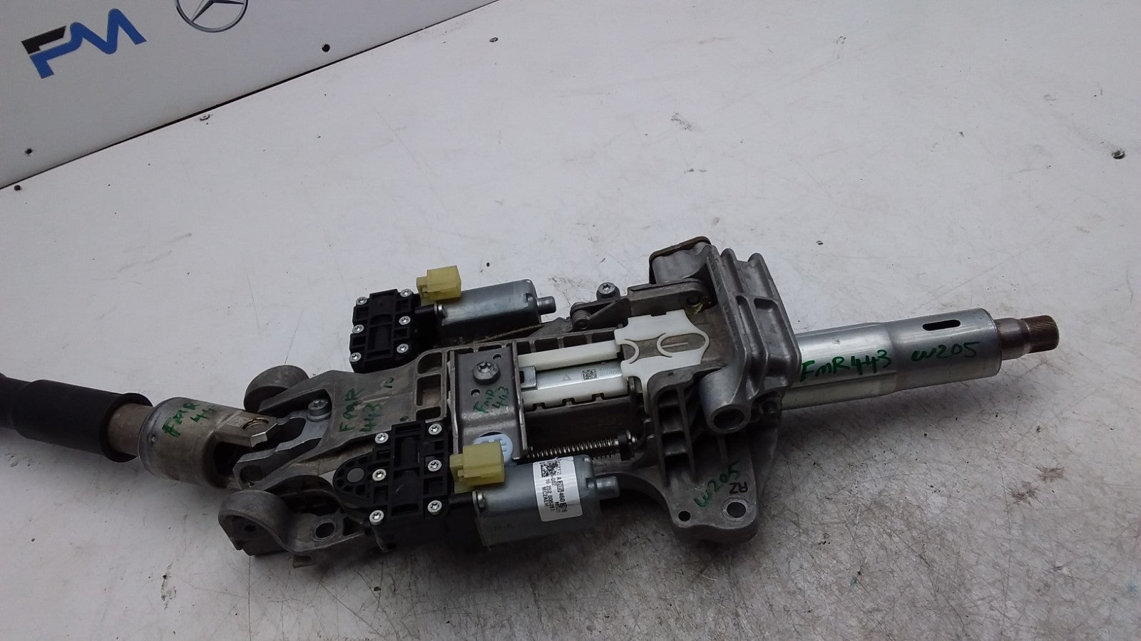 MERCEDES BENZ C-CLASS W205 OEM POWER STEERING COLUMN A2054603916 FMR443