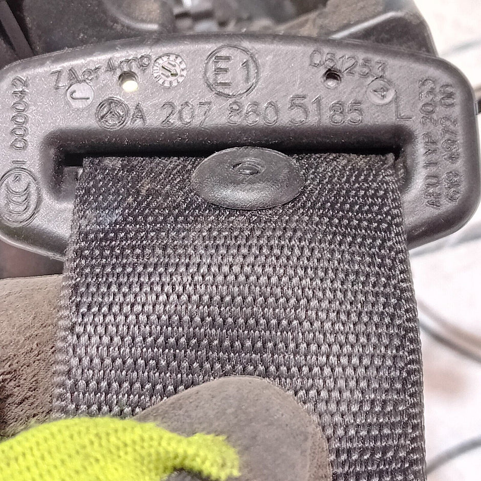 MERCEDES BENZ E CLASS 207 COUPE 2009-2016 FRONT LEFT SEAT BELT A2078603585
