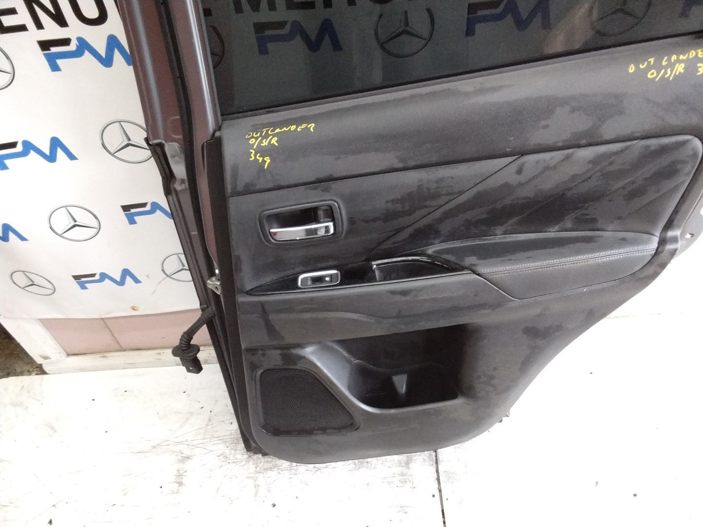 MITSUBISHI OUTLANDER MK3 DRIVER REAR DOOR OSR GREY 2013 COMPLETE FMD349