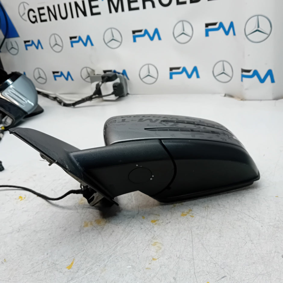 MERCEDES A-CLASS  W176 PASSENGER SIDE WING MIRROR A1768100116 SILVER FMM39