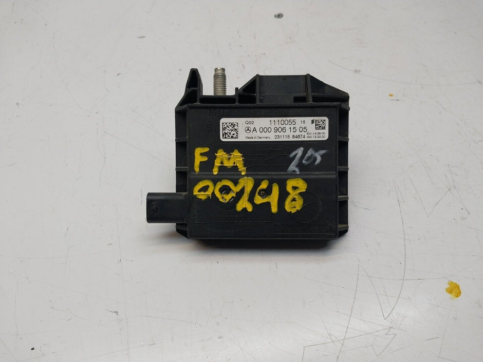 Mercedes W213 W205 W218 W238 W253 Negative Battery Tray Clamp A0009061505FM00248