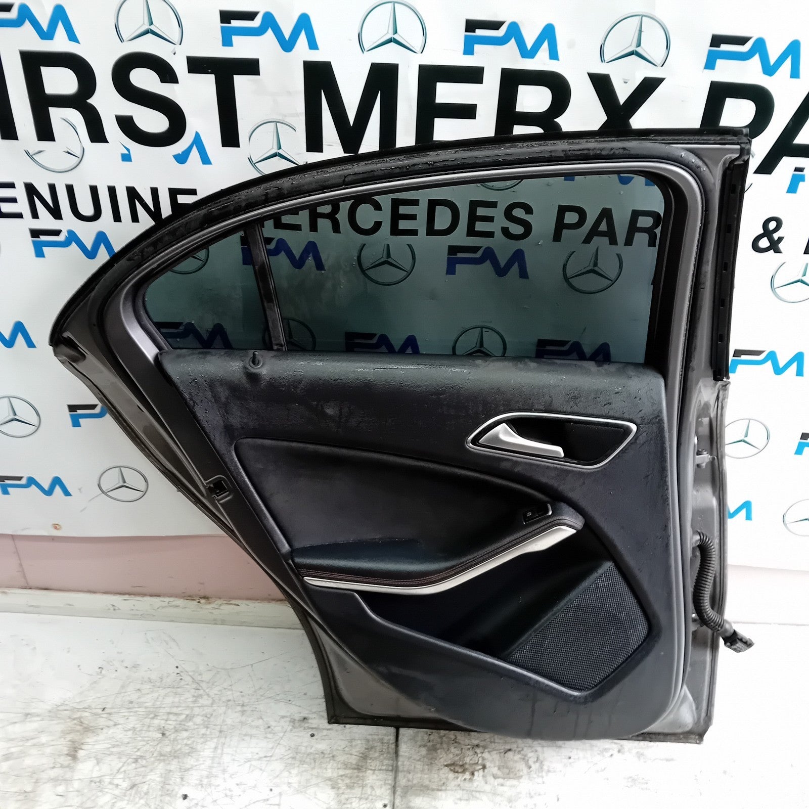 MERCEDES A-CLASS W176 PASSENGER REAR DOOR NSR GREY 2012-18 COMPLETE FMD248