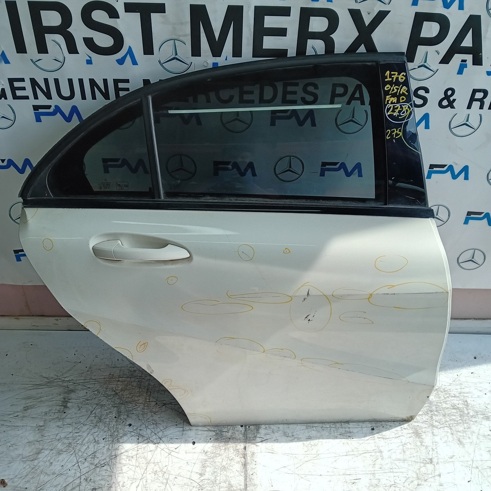 MERCEDES A-CLASS W176 SLN DRIVER REAR DOOR OSR 2012-18 WHITE COMPLETE FMD275