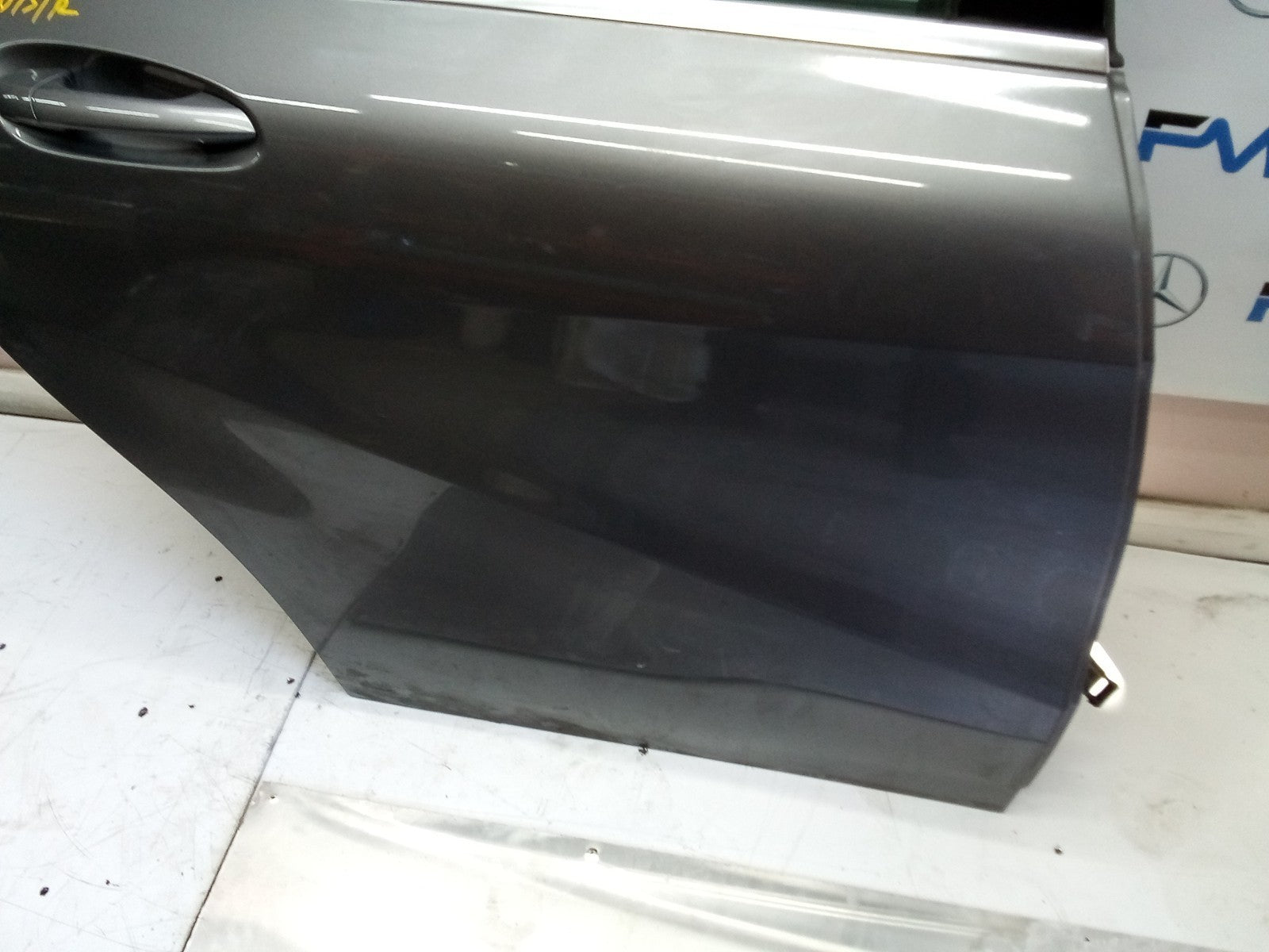 MERCEDES BENZ A CLASS W176 DRIVER SIDE REAR DOOR ( OFF SIDE REAR ) FMD20