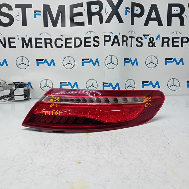 MERCEDES E-CLASS W238 2017 REAR DRIVER O/S TAIL LIGHT A2389062101 FMT61