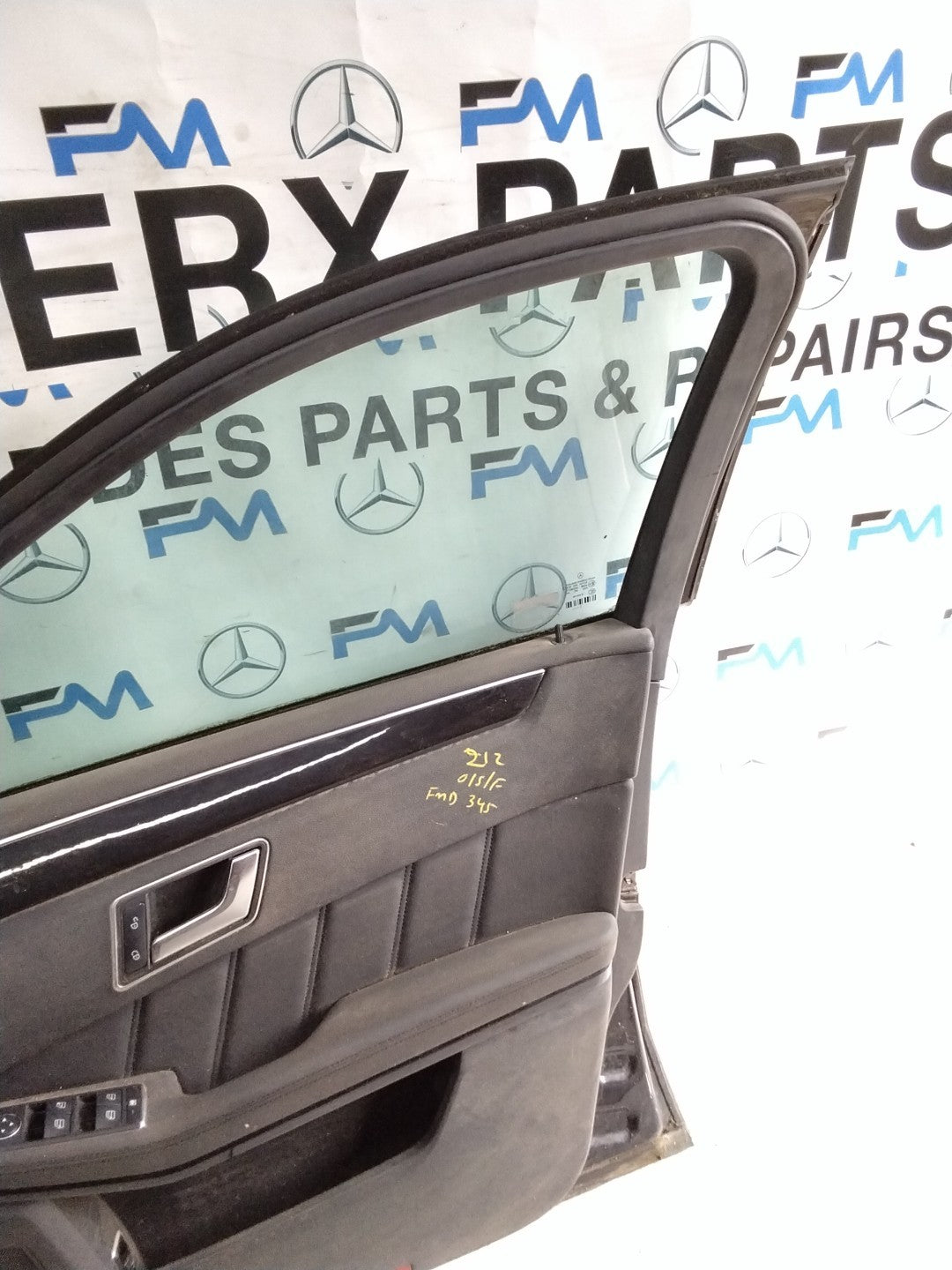 MERCEDES E-CLASS W212 SLN DRIVER FRONT DOOR OSR BLACK 2009-2016 COMPLETE FMD345