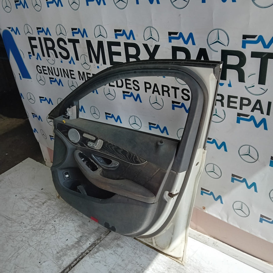 MEECEDS C-CLASS W205 DRIVER FRONT DOOR OSF WHITE 2014 ON COMPLETE FMD400