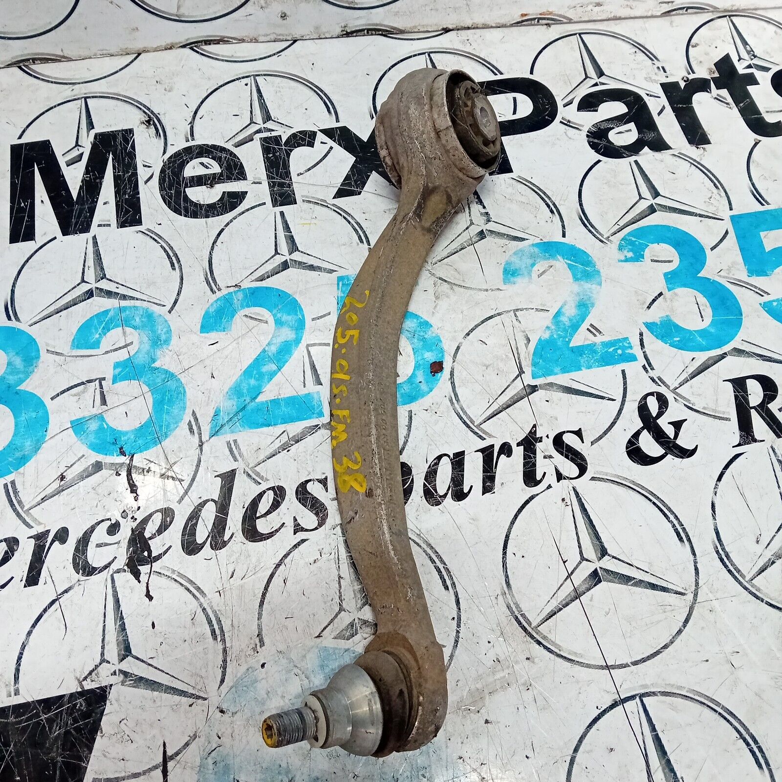MERCEDES C-CLASS  W205 2014-2021 FRONT RIGHT SIDE WISHBONE CONTROL ARM FMW38