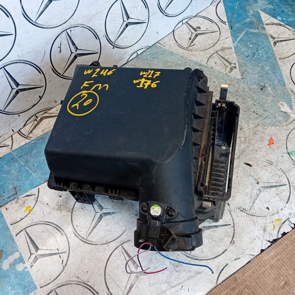 MERCEDES GLA CLASS X156 2013-2020 AIR FILTER BOX MASS SENSOR 2.1 D A6450900001