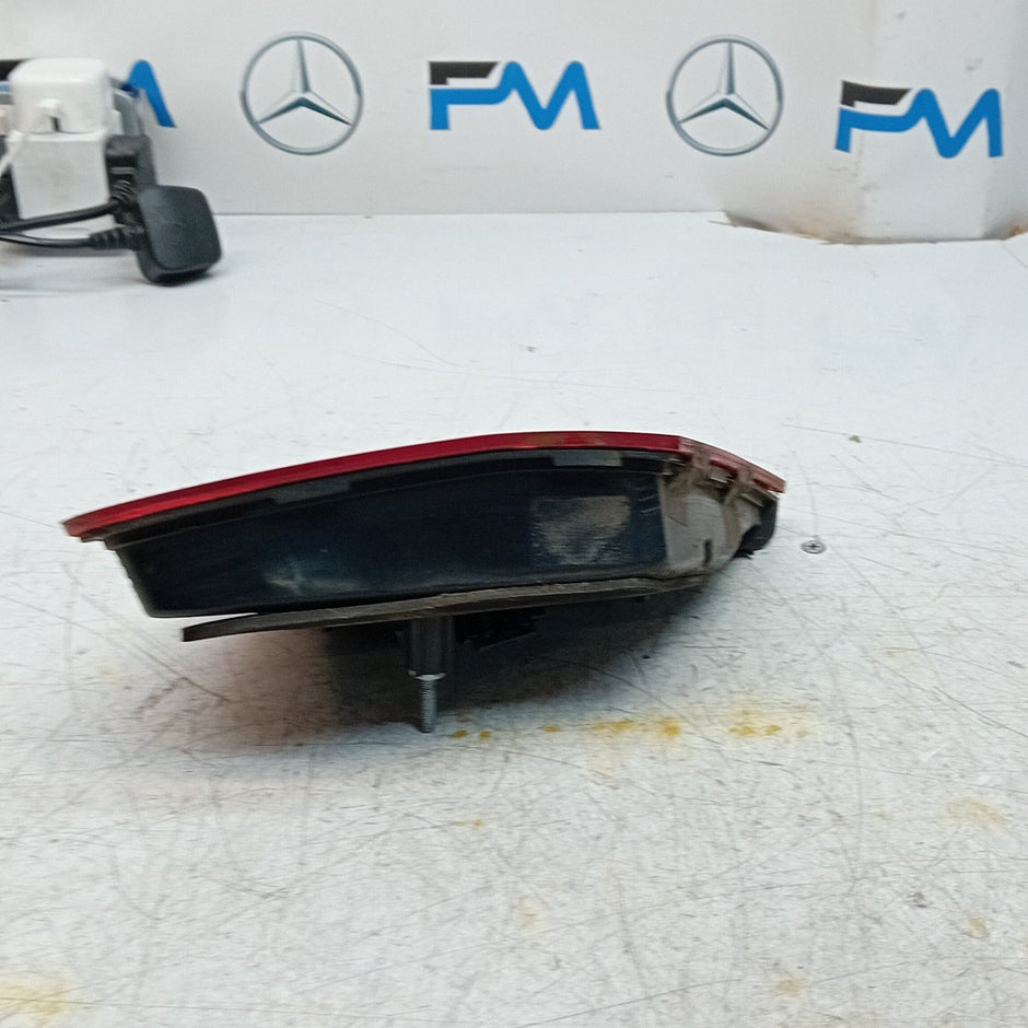 MERCEDES E-CLASS W212 PASSENGER INNER SIDE LEFT REAR TAIL LIGHT 2014 FMT315