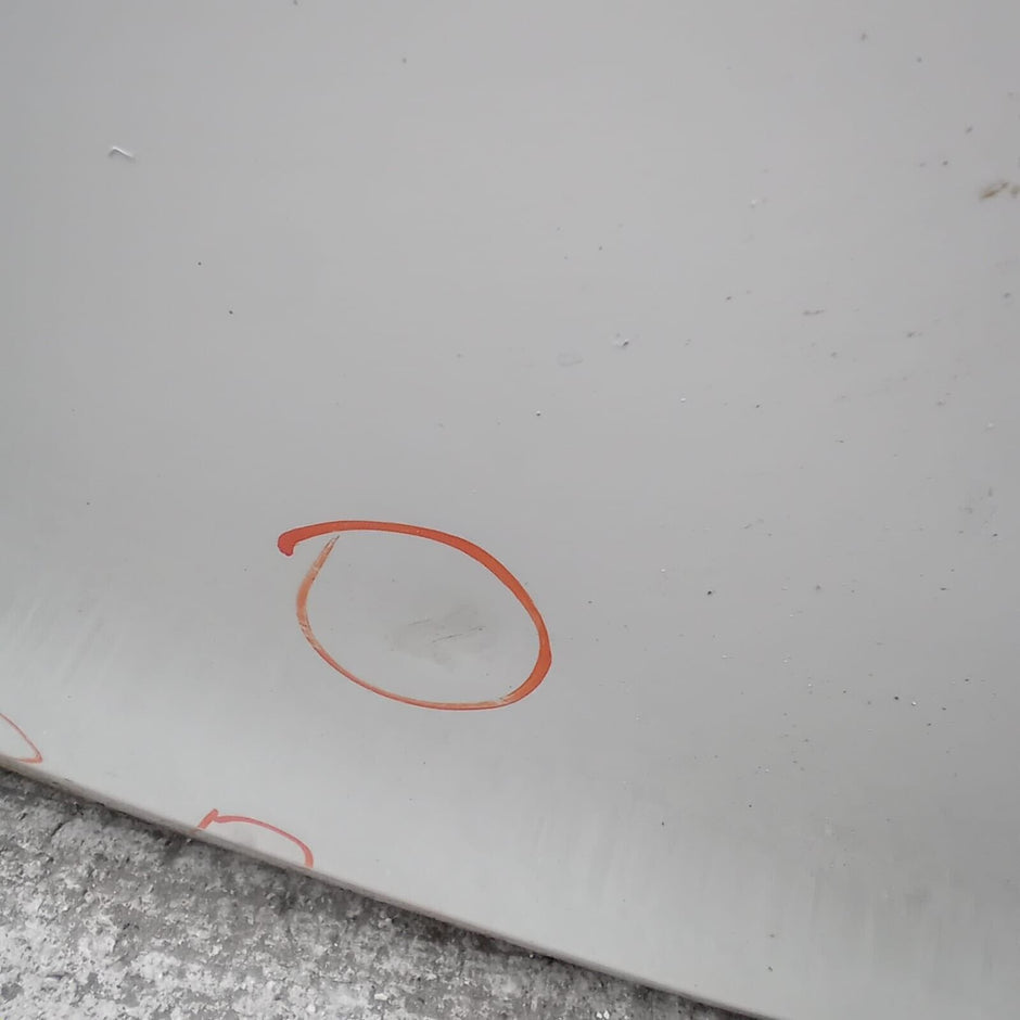 MERCEDES BENZ E-CLASS W212 DRIVER SIDE FRONT DOOR ( OFF SIDE FRONT )