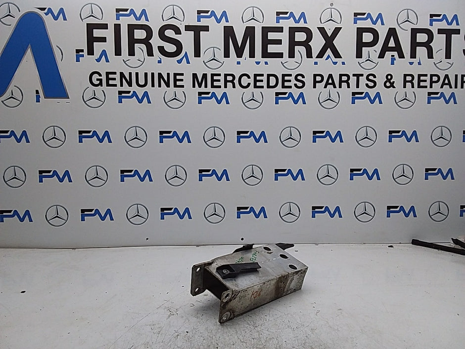MERCEDES B-CLASS W246 BUMPER DEFORMATION MOUNT RIGHT SIDE A2466200195 FMR273