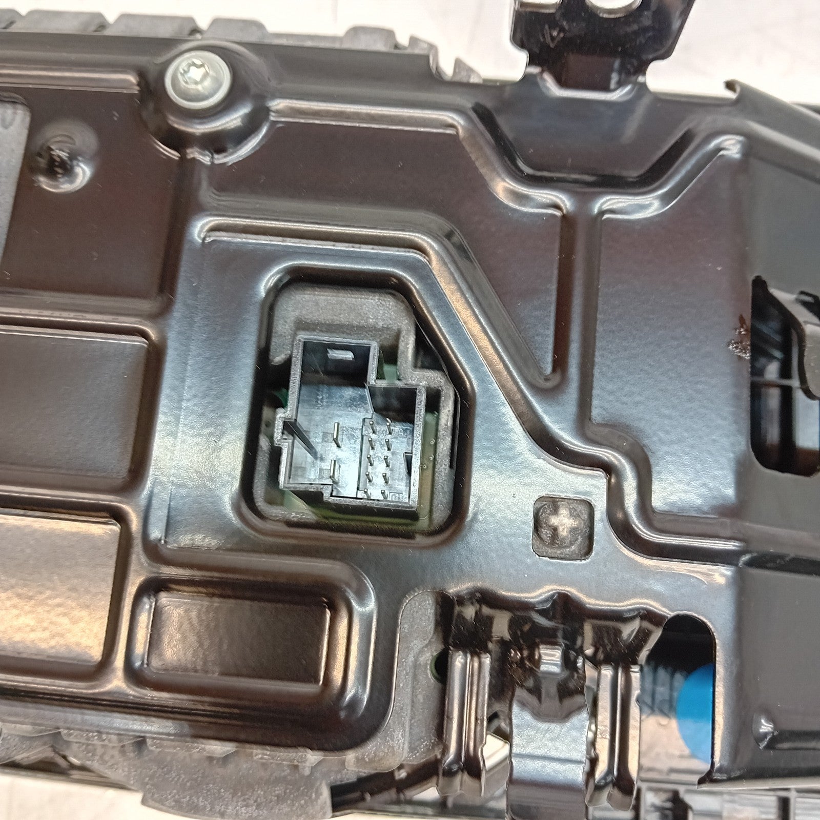 MERCEDES E-CLASS W213 DISPLAY SCREEN A2139009406 2017 FM001161