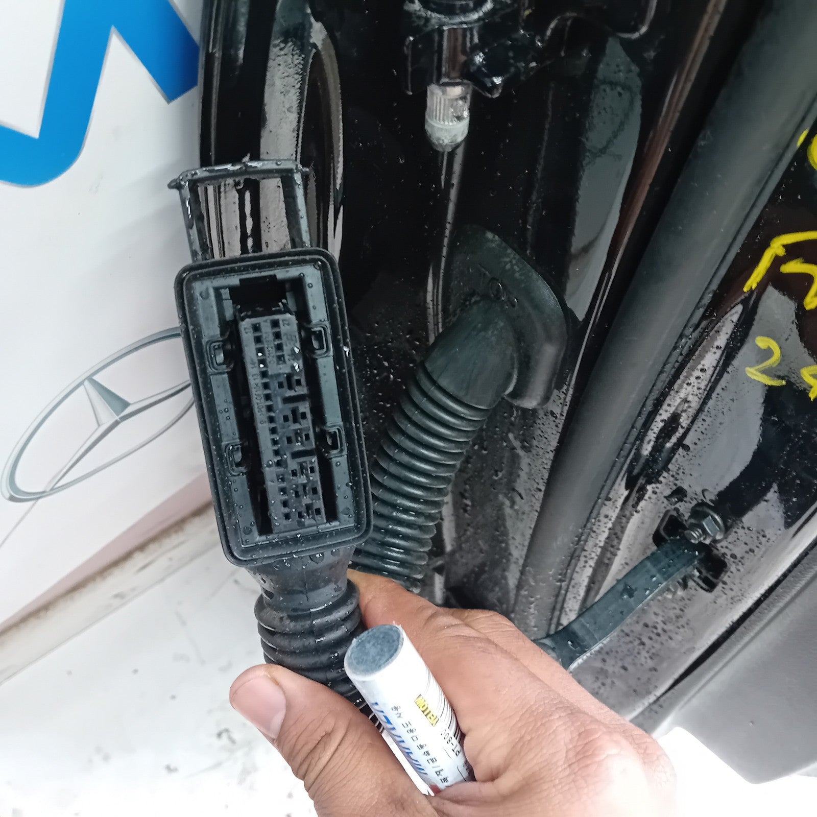 MERCEDES A-CLASS W177 DRIVER REAR DOOR OSR BLACK 2018 ON COMPLETE FMD247