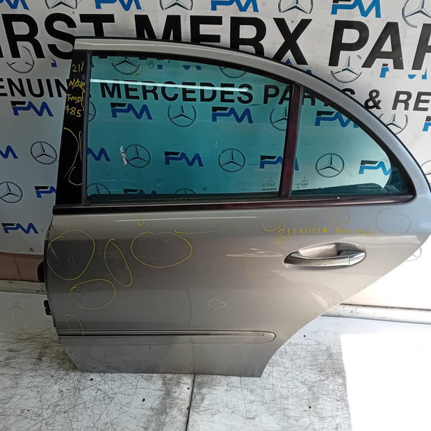 MERCEDES BENZ  E-CLASS W212 PASSENGER REAR DOOR NSR  2016 COMPLETE FMD485