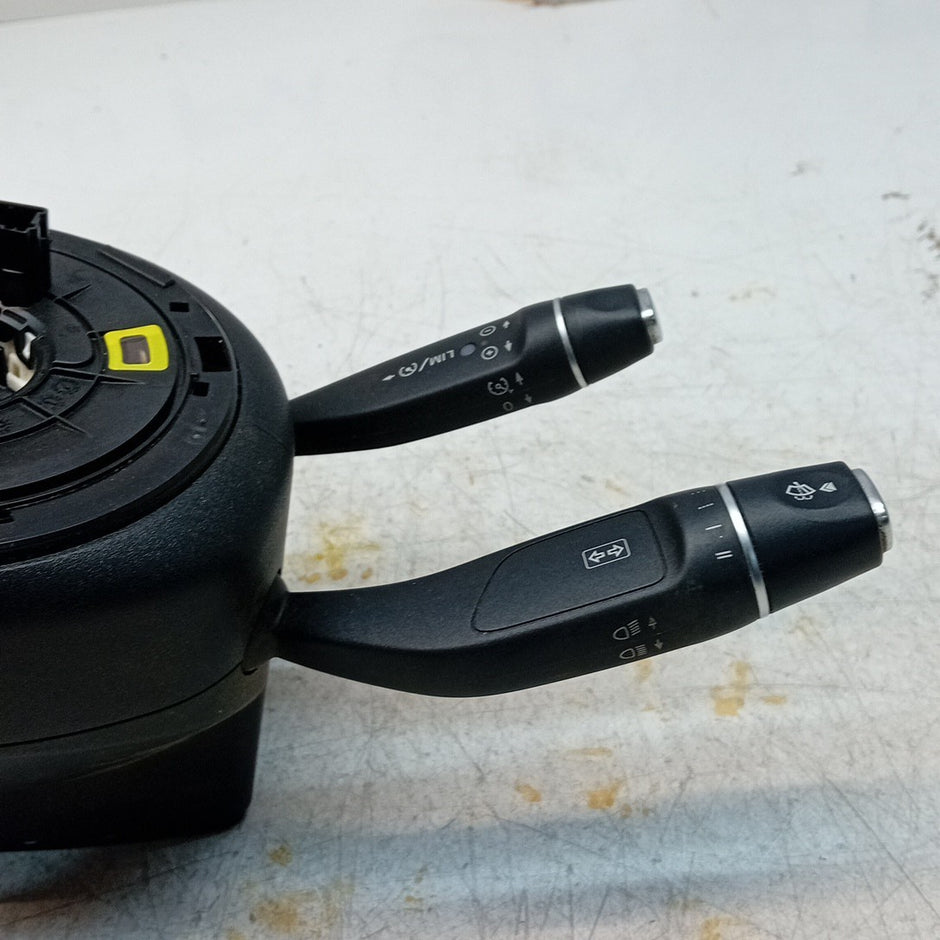 MERCEDES E-CLASS W213 INDICATOR/WIPER GEAR SELECT + SQUIB  A2139007410 FM001275