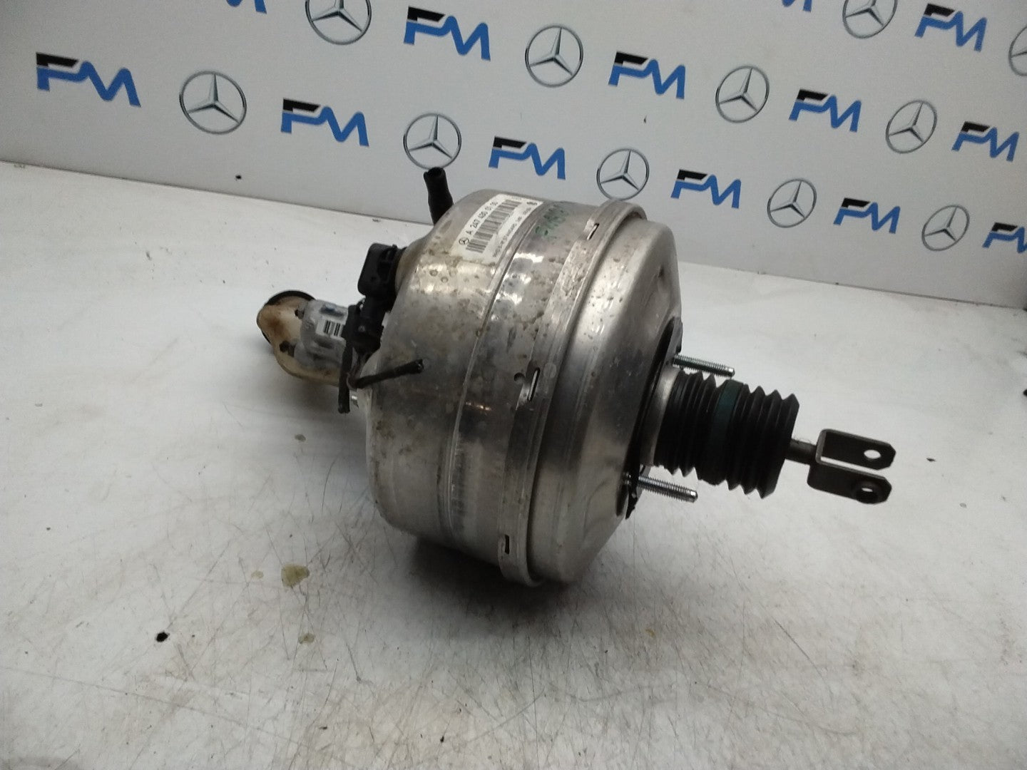 MERCEDES BENZ  B-CLASS W247 BRAKE SERVO A2474300100 FMB61