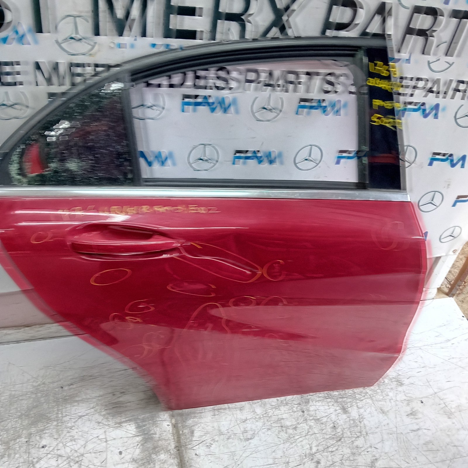 MERCEDES A-CLASS W176 DRIVER REAR DOOR OSR 2015 RED COMPLETE FMD502