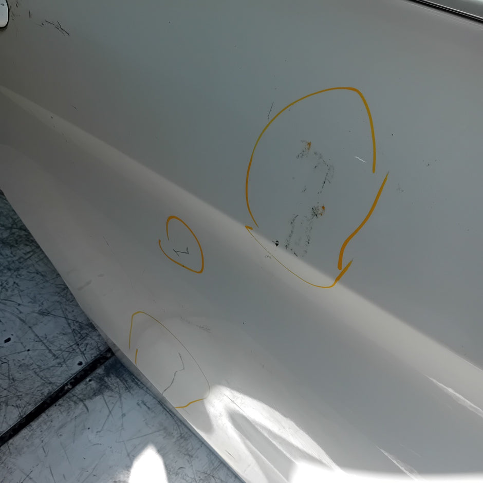 MERCEDES C-CLASS W205 COUP DRIVER REAR DOOR O/S/R WHITE 2014 ON COMPLETE FMD170