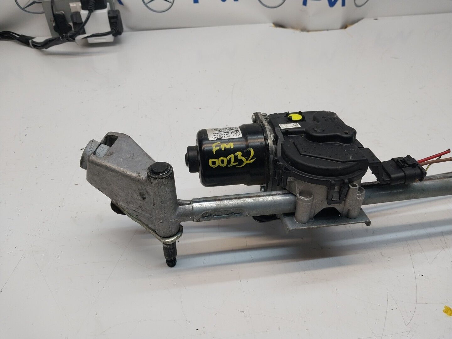 MERCEDES-BENZ A CLASS W177  FRONT WIPER MOTOR WITH LINKAGE A1779064801 FM00232