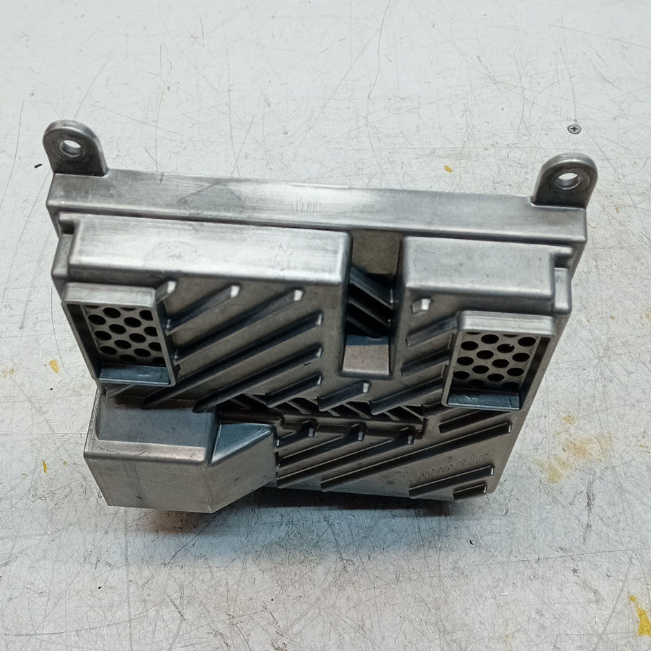 MERCEDES BENZ S-CLASS W222 SOUND SYSTEM AMPLIFIER A2229002610 FM001268