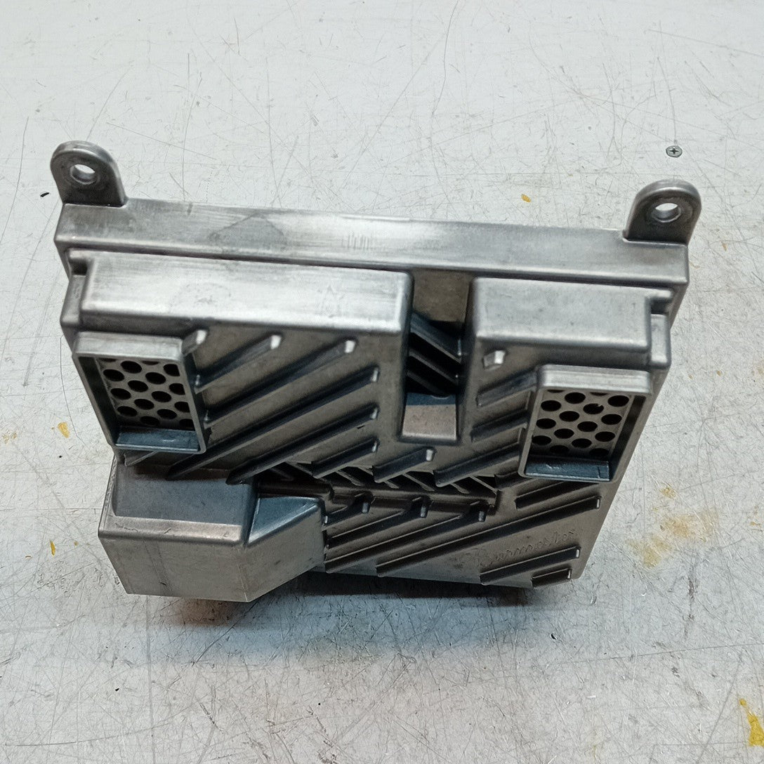 MERCEDES BENZ S-CLASS W222 SOUND SYSTEM AMPLIFIER A2229002610 FM001268